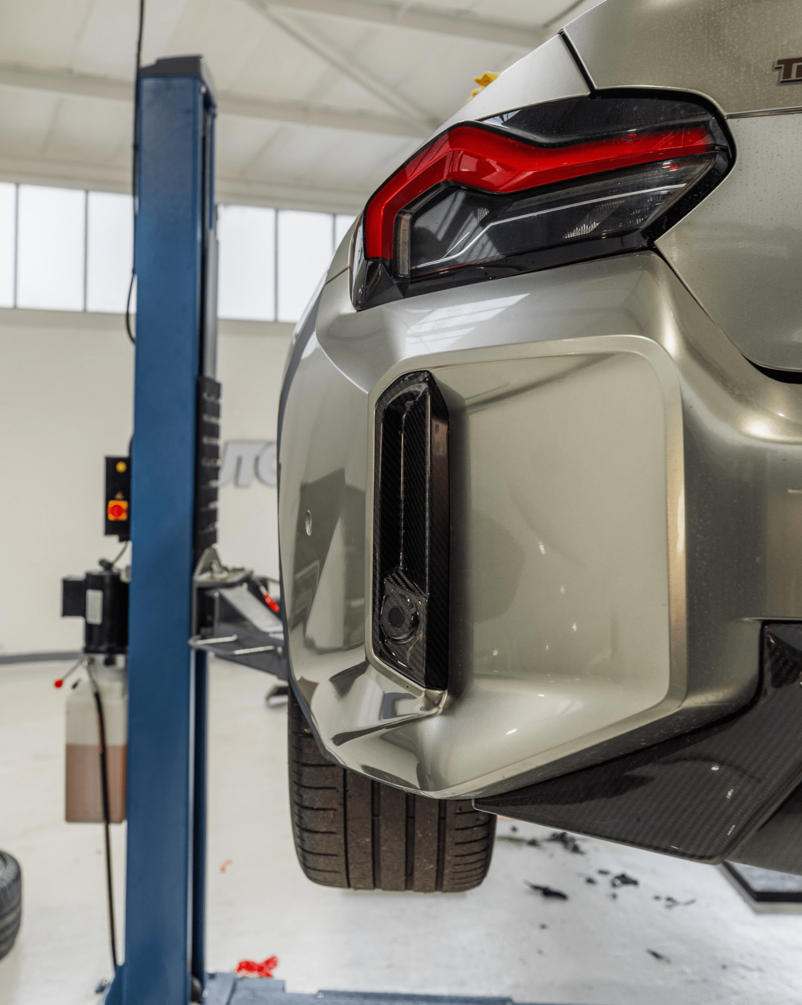 BMW M2 G87 Pre-Preg Carbon Fibre Rear Reflector Deletes (2021+) - AUTOID® - Reflector Inserts & Overlays - CT Design