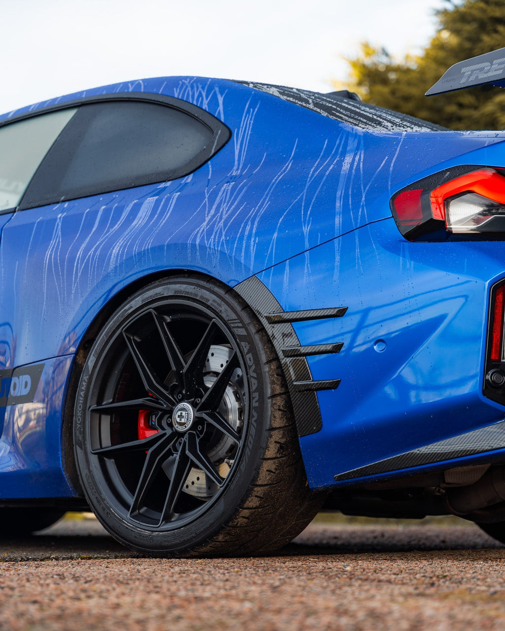 BMW M2 G87 Pre-Preg Carbon Fibre Rear Side Fender Trim Spats by FORM (2023+) - AUTOID® - Fender Trim - FORM Industries