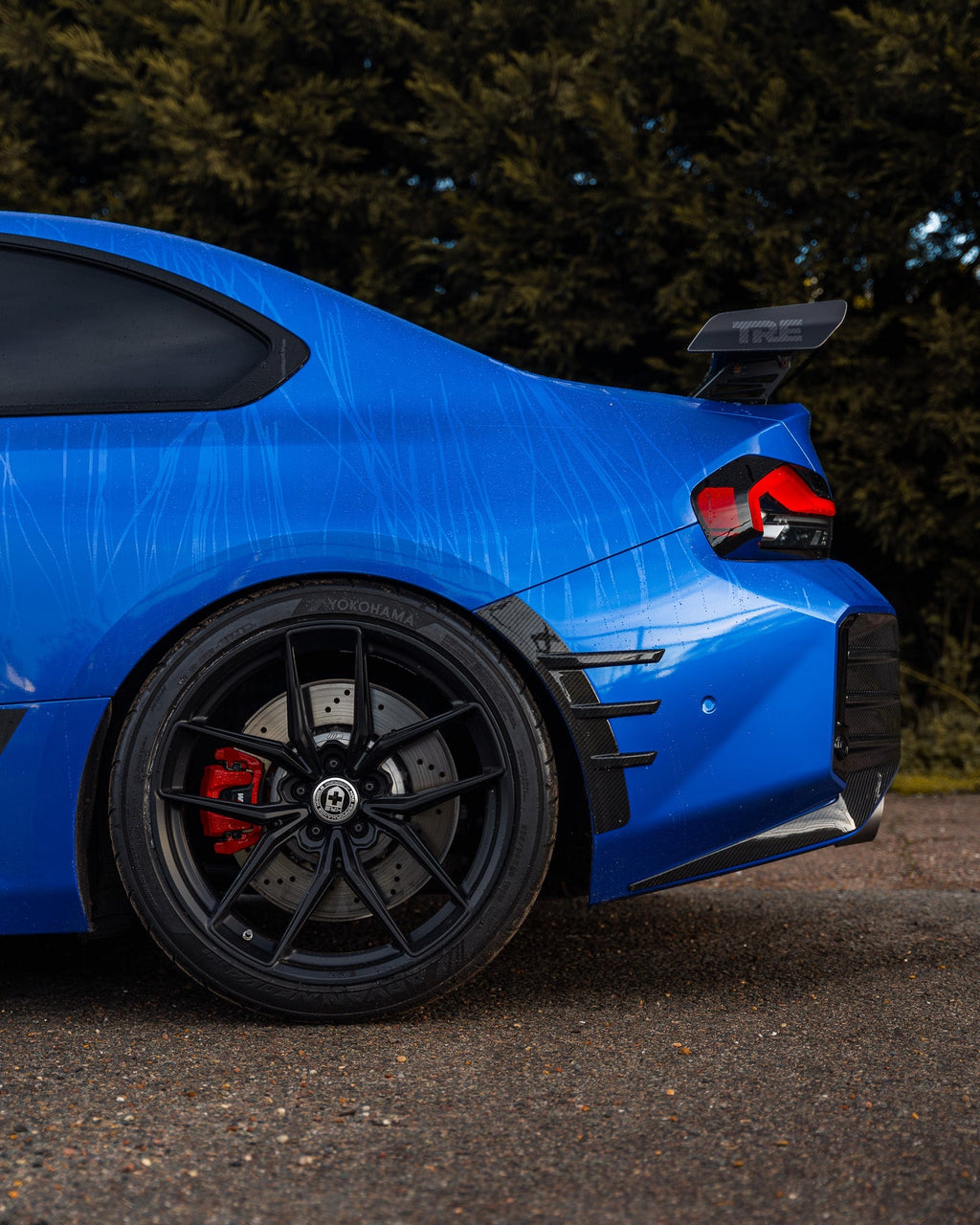 BMW M2 G87 Pre-Preg Carbon Fibre Rear Side Fender Trim Spats by FORM (2023+) - AUTOID® - Fender Trim - FORM Industries