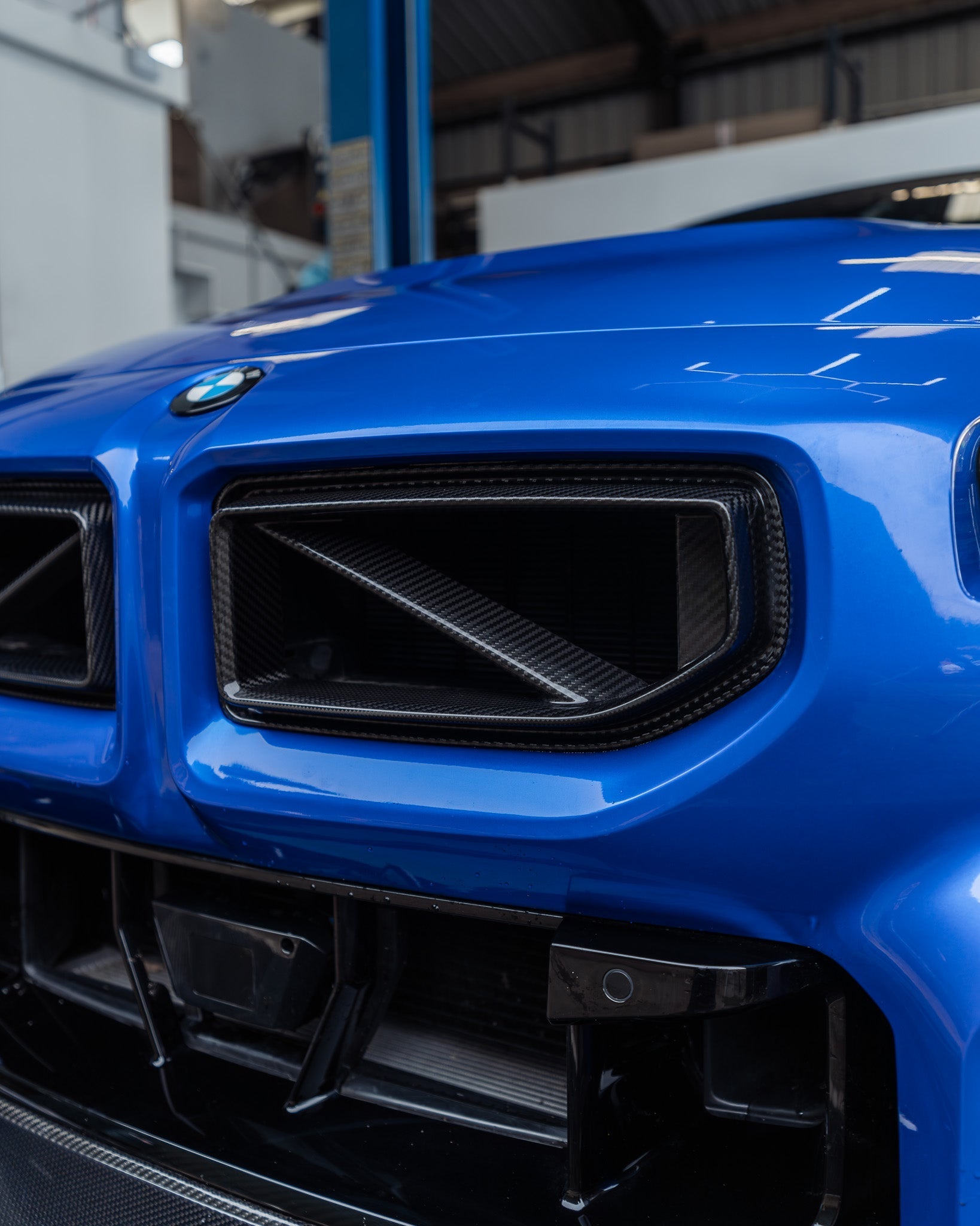 BMW M2 G87 Pre-Preg Performance Carbon Fibre Front Grilles by FORM (2023+) - AUTOID® - Front Grille - FORM Industries
