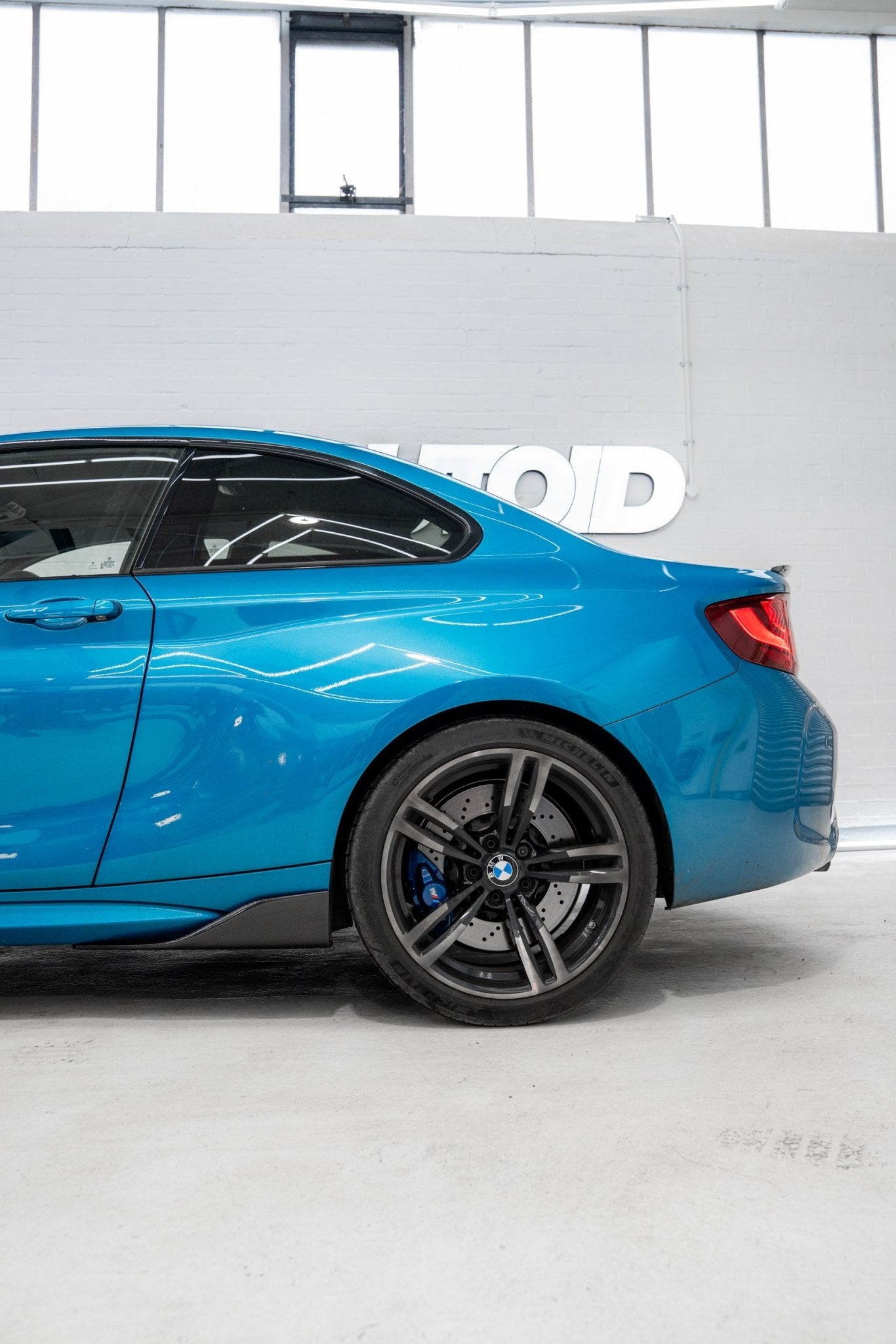 BMW M2 & M2 Competition F87 Pre-Preg Carbon Fibre Pro Side Blade Winglets by FORM (2015-2021) - AUTOID® - Side Skirts & Winglets - FORM Industries