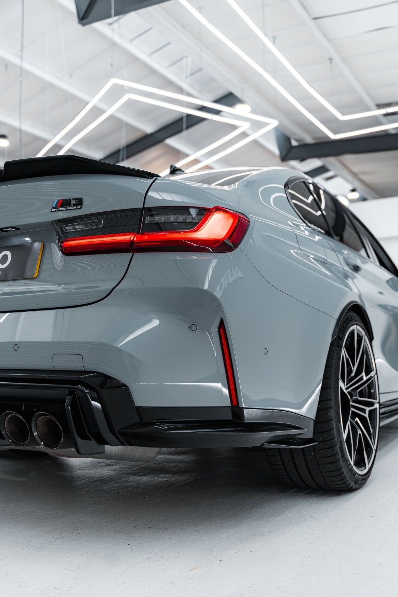 BMW M3 G80 G81 & M4 G82 G83 EVO-S Gloss Black Rear Diffuser by ZAERO (2021+) - AUTOID® - Rear Diffusers - Zaero Design
