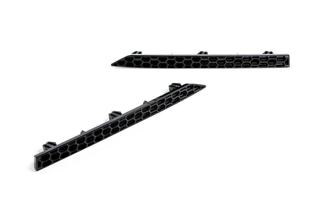 BMW M3 G80 G81 & M4 G82 G83 Gloss Black Honeycomb Rear Reflector Delete by Acexxon (2021+) - AUTOID® - Reflector Inserts & Overlays - Acexxon Motorsports