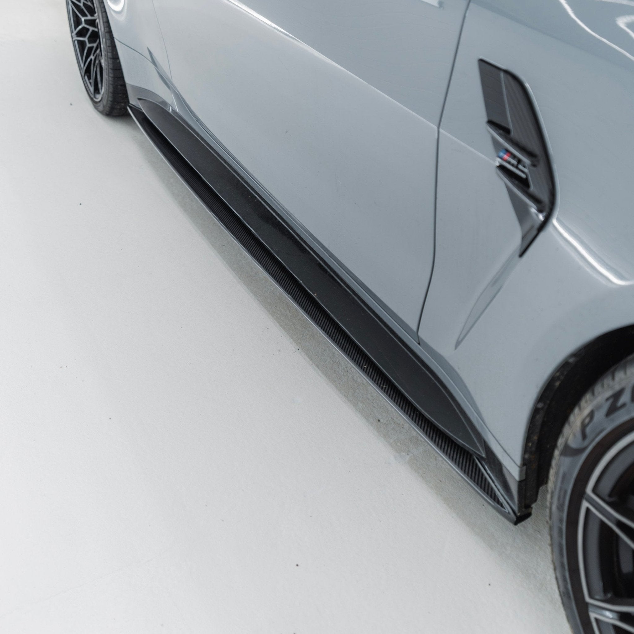 BMW M4 G82 G83 Pre-Preg Carbon Fibre PR-1 Side Skirts by TREVORA (2020+) - AUTOID® - Side Skirts & Winglets - TREVORA
