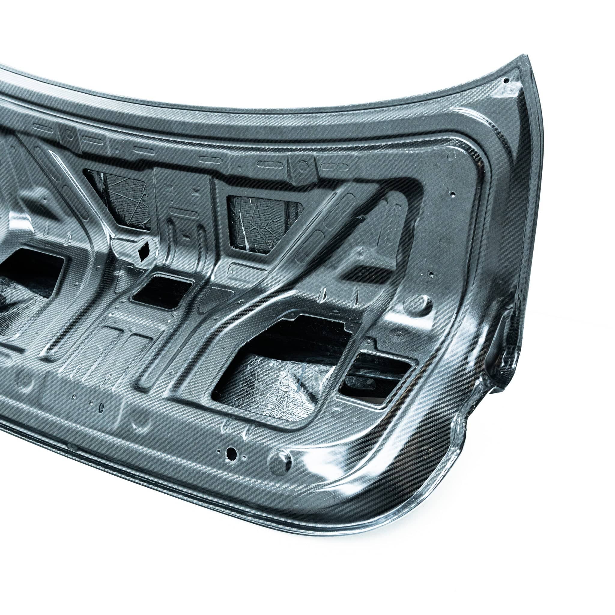 BMW M4 G82 Pre-Preg Carbon Fibre L-CSL Boot Lid by FORM (2020+) - AUTOID® - Rear Boot Lids - FORM Industries