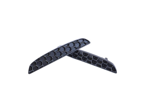 BMW M5 F90 Honeycomb Rear Reflector Deletes by Acexxon (2017-2023) - AUTOID® - Reflector Inserts & Overlays - Acexxon Motorsports
