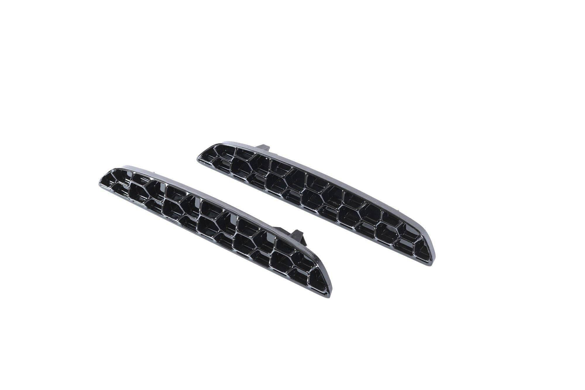 BMW M5 F90 Honeycomb Rear Reflector Deletes by Acexxon (2017-2023) - AUTOID® - Reflector Inserts & Overlays - Acexxon Motorsports