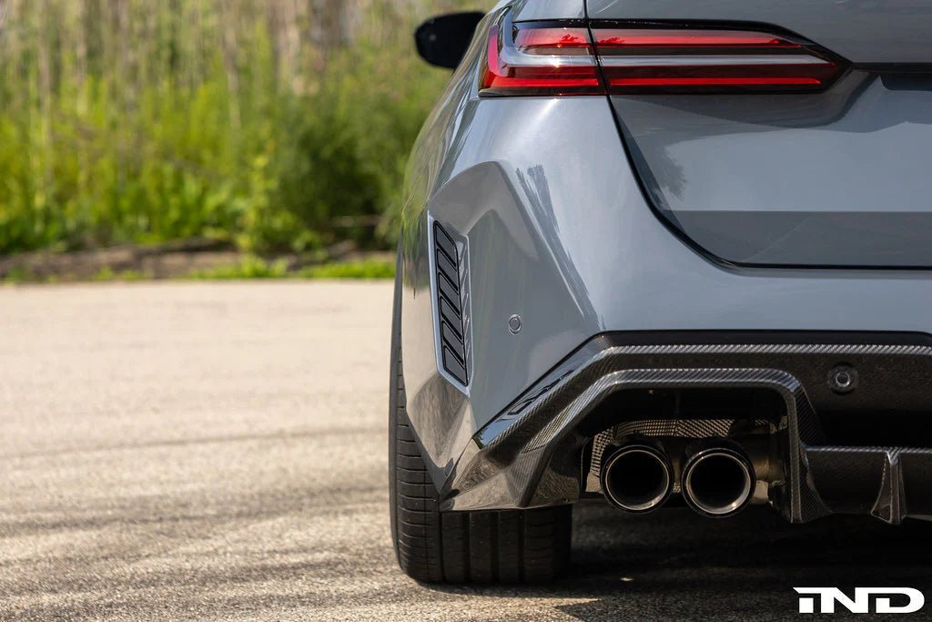 BMW M5 G90 G99 Gloss Black Rear Reflector Deletes by Acexxon (2024+) - AUTOID® - Reflector Inserts & Overlays - Acexxon Motorsports