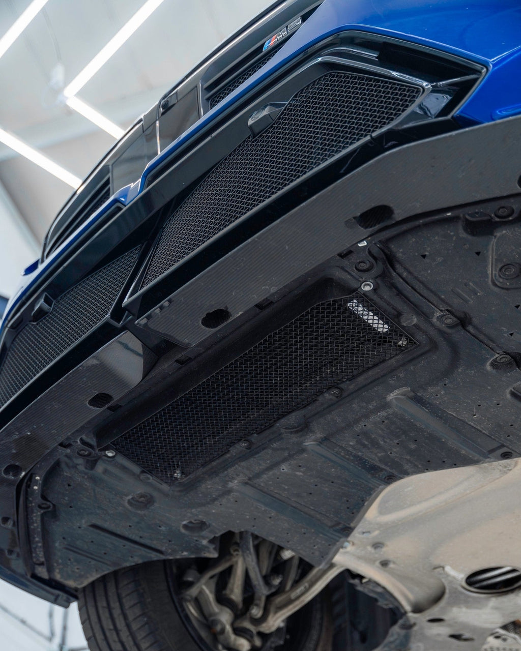 BMW M5 G90 G99 Oil Cooler Protector Kit by Zunsport - AUTOID® - Front Grille - Zunsport
