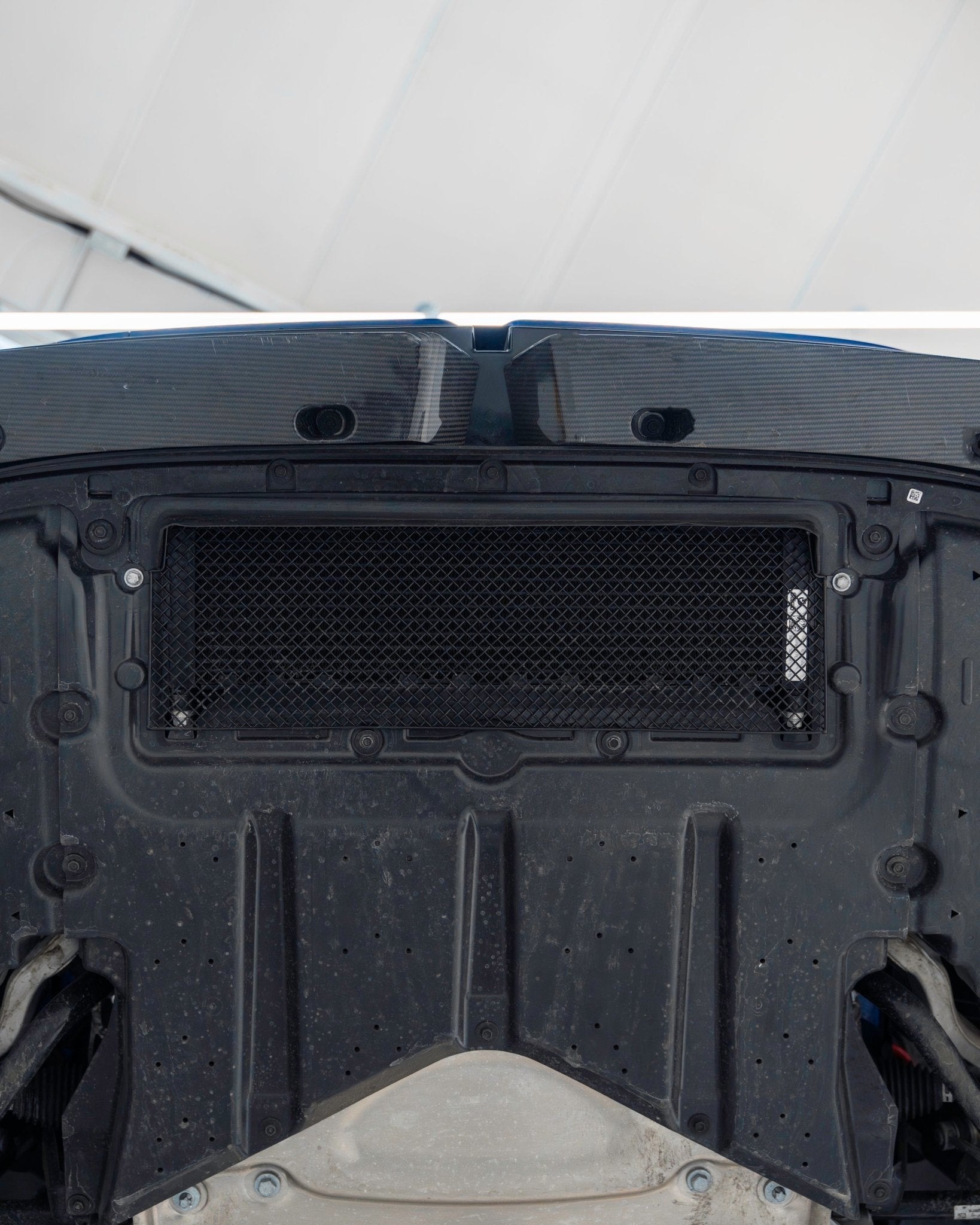 BMW M5 G90 G99 Oil Cooler Protector Kit by Zunsport - AUTOID® - Front Grille - Zunsport