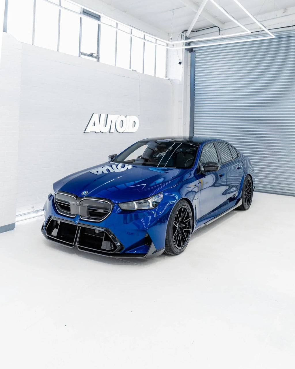 BMW M5 G90 G99 Pre-Preg Carbon Fibre Body Kit by FORM (2024+) - AUTOID® - Styling Kit - FORM Industries