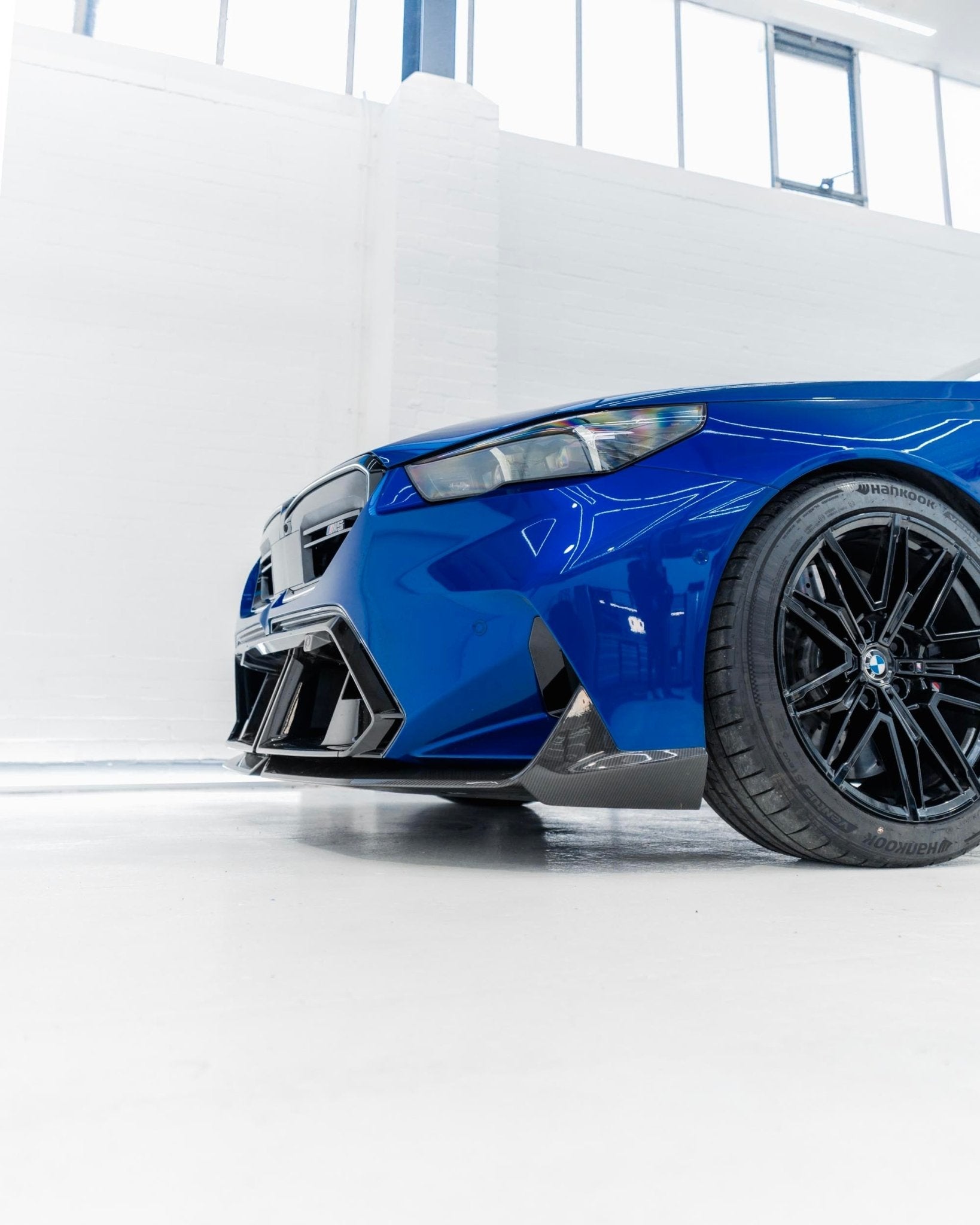 BMW M5 G90 G99 Pre-Preg Carbon Fibre Front Splitter by FORM (2024+) - AUTOID® - Front Lips & Splitters - FORM Industries