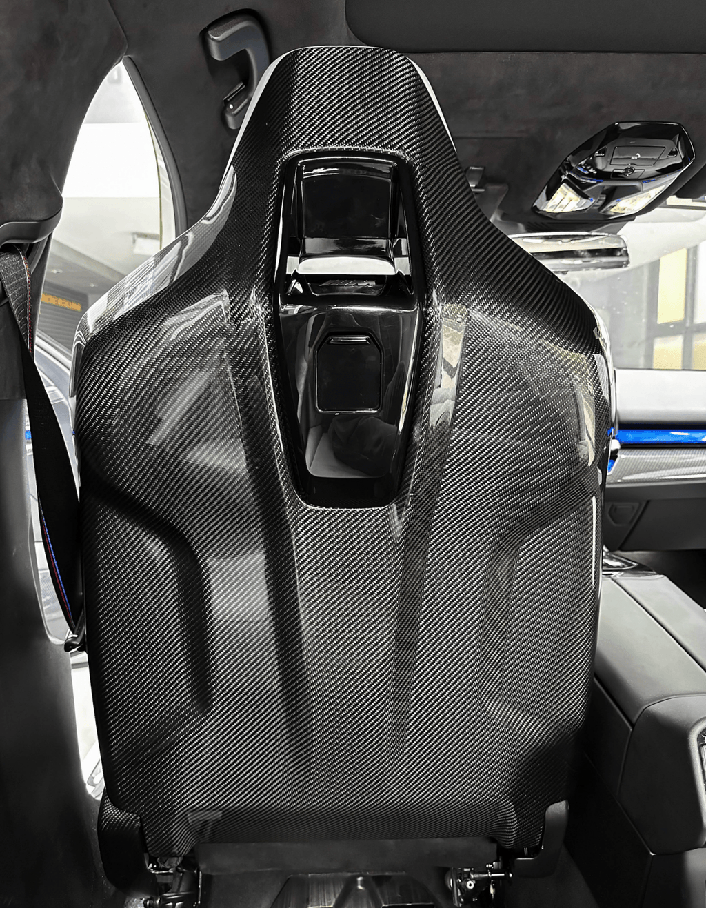 BMW M5 G90 & G99 Pre-Preg Carbon Fibre Full Seat Back Covers by FORM (2024+) - AUTOID® - Car Seat - FORM Industries