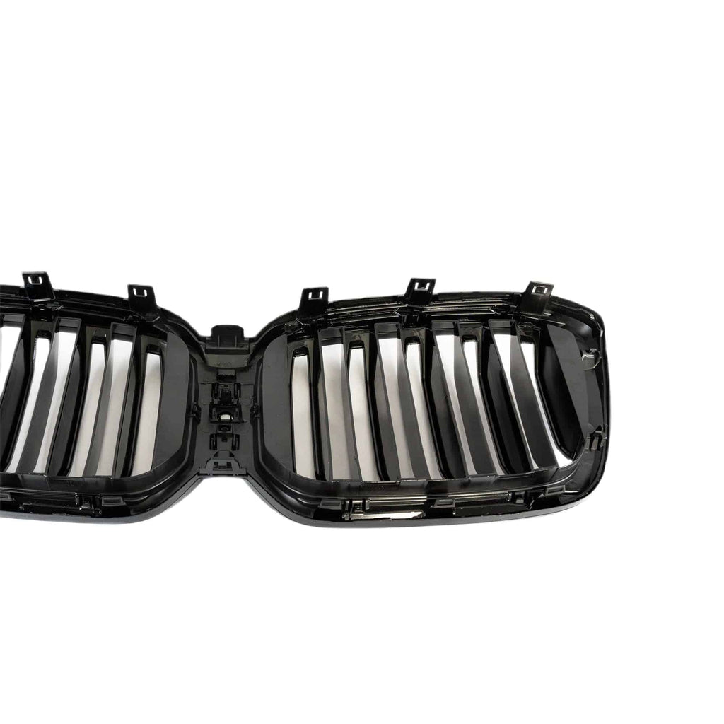 BMW X3 G01 LCI & X4 G02 LCI Gloss Black Kidney Grille by FORM (2021-2024) - AUTOID® - Front Grille - FORM Industries