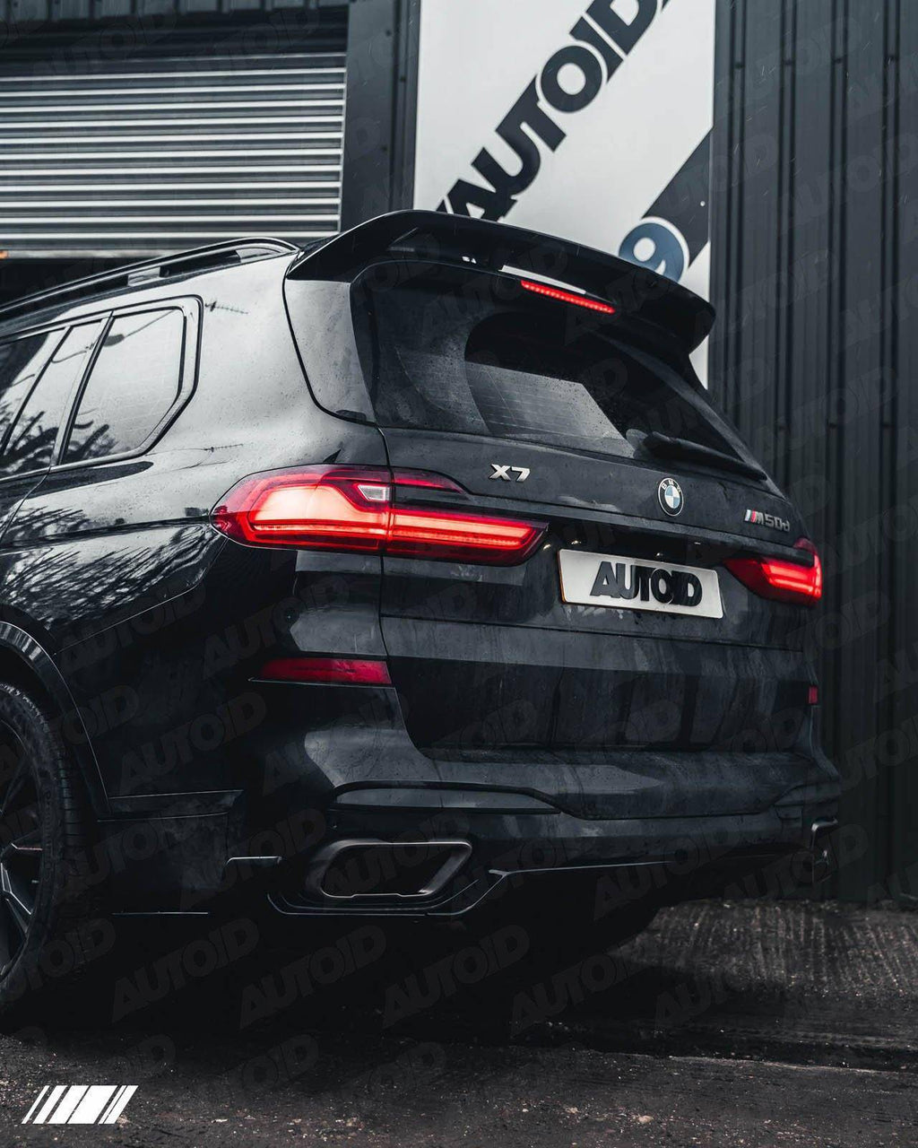 BMW X7 G07 Gloss Black Competition Rear Diffuser Set by FORM (2018+) - AUTOID® - Rear Diffusers - FORM Industries