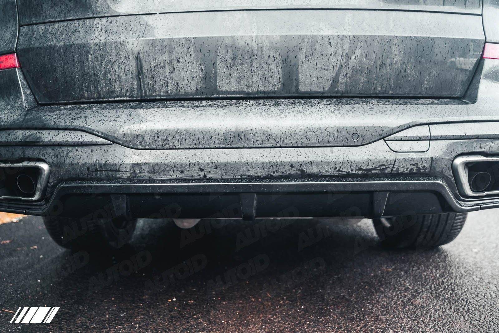 BMW X7 G07 Gloss Black Competition Rear Diffuser Set by FORM (2018+) - AUTOID® - Rear Diffusers - FORM Industries