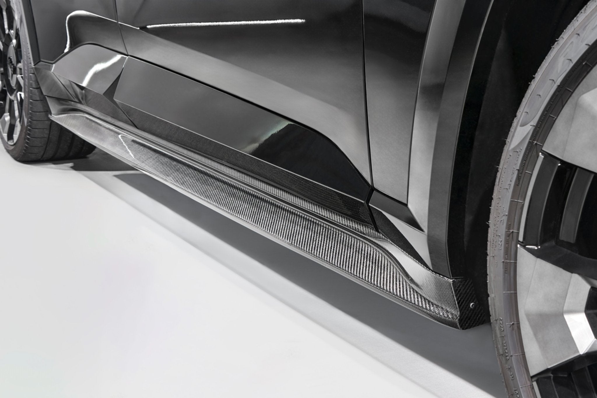 BMW XM G09 Carbon Fibre Side Skirts by 3D Design - AUTOID® - Side Skirts & Winglets - 3DDesign