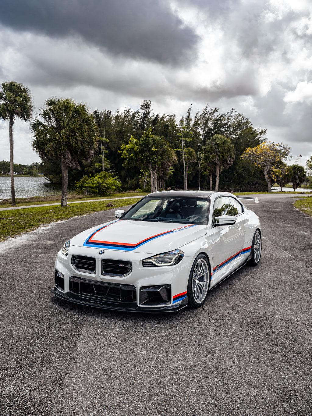 Splitter delantero de fibra de carbono Track TR87 para BMW G87 M2 por TREVORA (2023+)