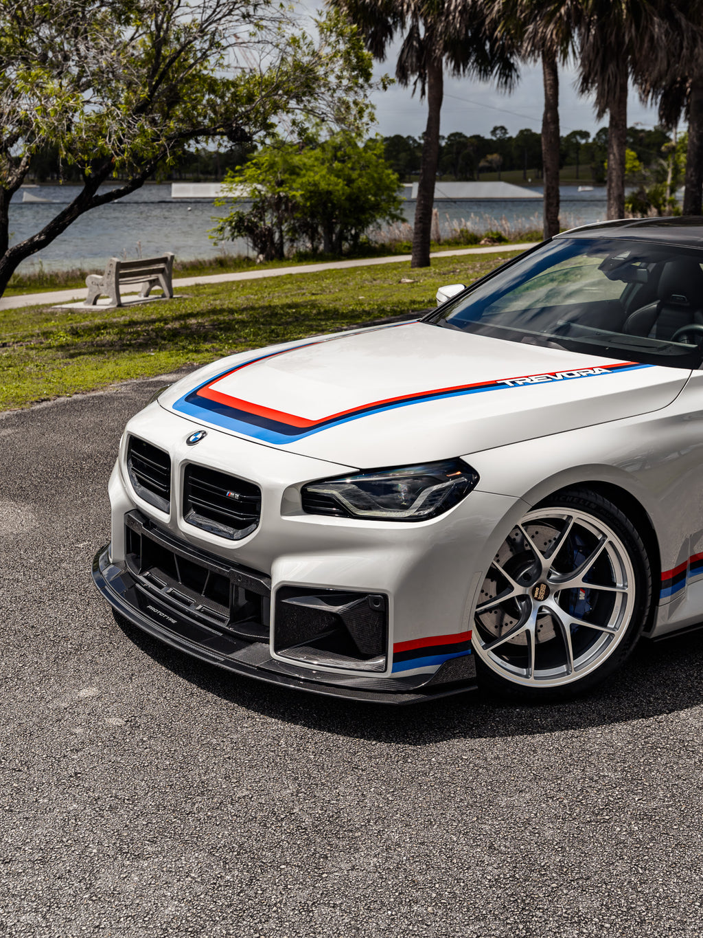 Splitter delantero de fibra de carbono Track TR87 para BMW G87 M2 por TREVORA (2023+)