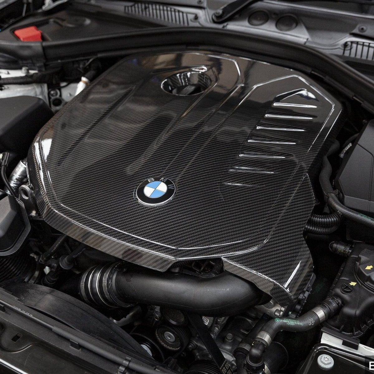 CARBON FIBRE ENGINE COVER | BMW B58
