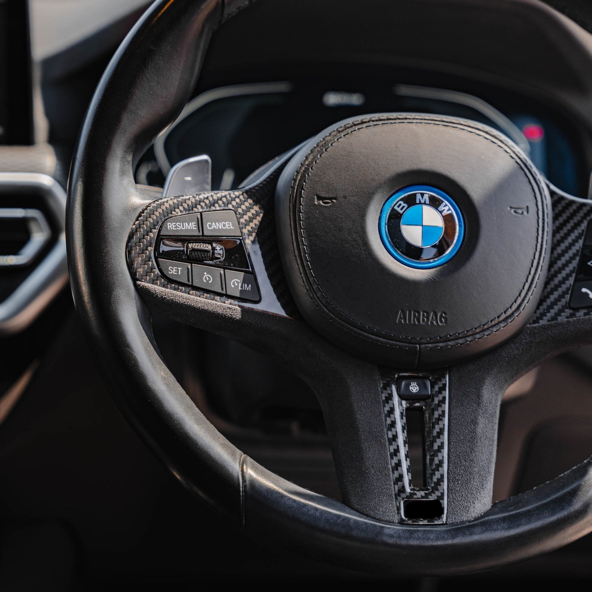 FORM BMW M Sport Steering Wheel Trim – Carbon Fibre & Alcantara (G-Series Fitment) - AUTOID® - Steering Wheel Trim - FORM Industries
