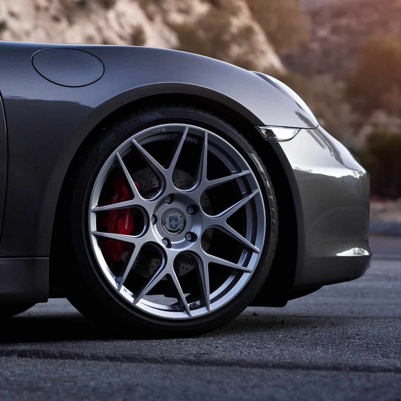 HRE FF01 Flowform Alloy Wheels Set of 4 - AUTOID - Flow Forged Wheels - HRE Performance Wheels