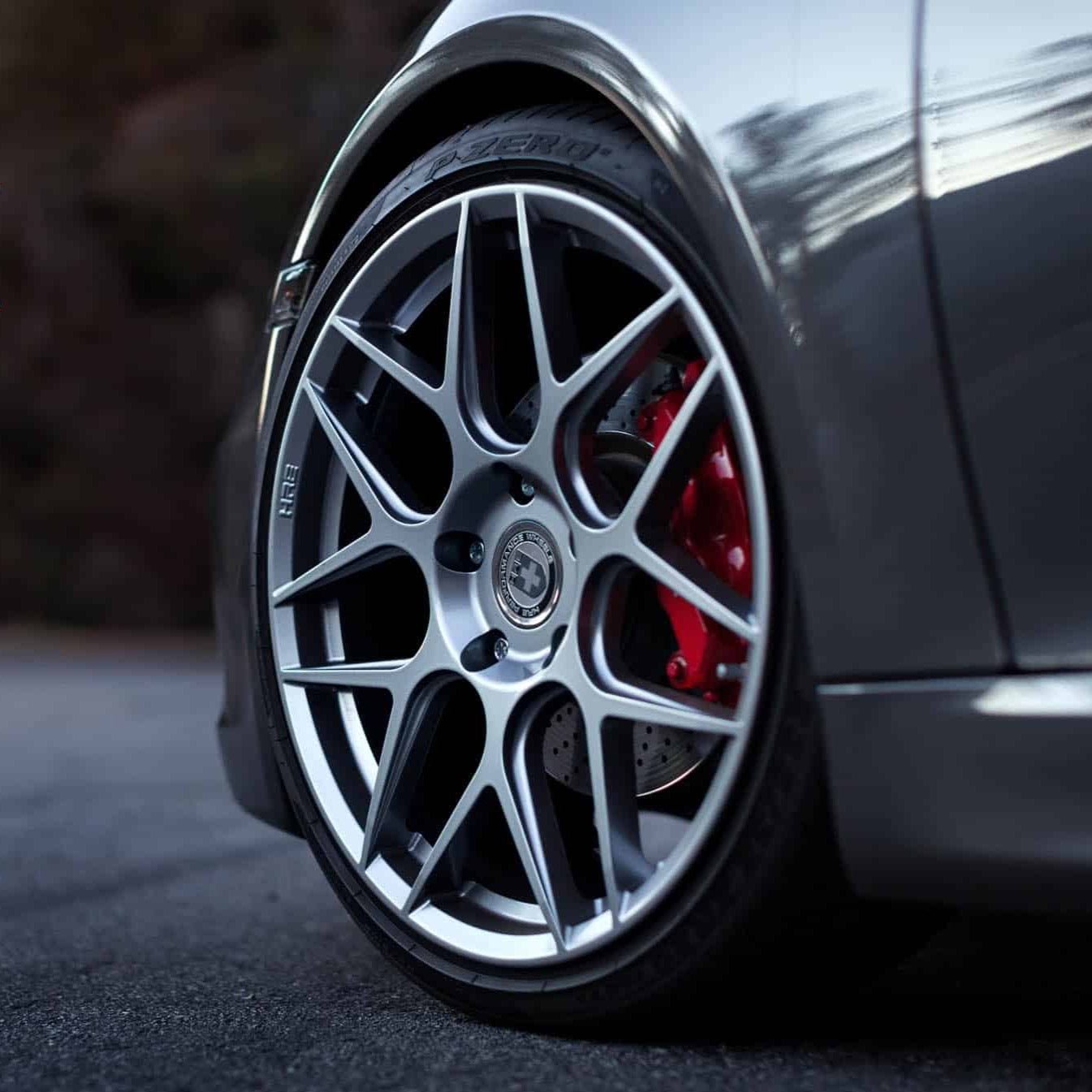 HRE FF01 Flowform Alloy Wheels Set of 4 - AUTOID - Flow Forged Wheels - HRE Performance Wheels