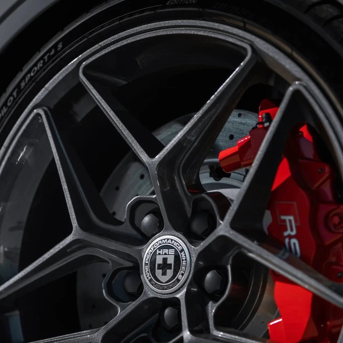 HRE FF11 Flowform Alloy Wheels Set of 4 - AUTOID® - Flow Forged Wheels - HRE Performance Wheels