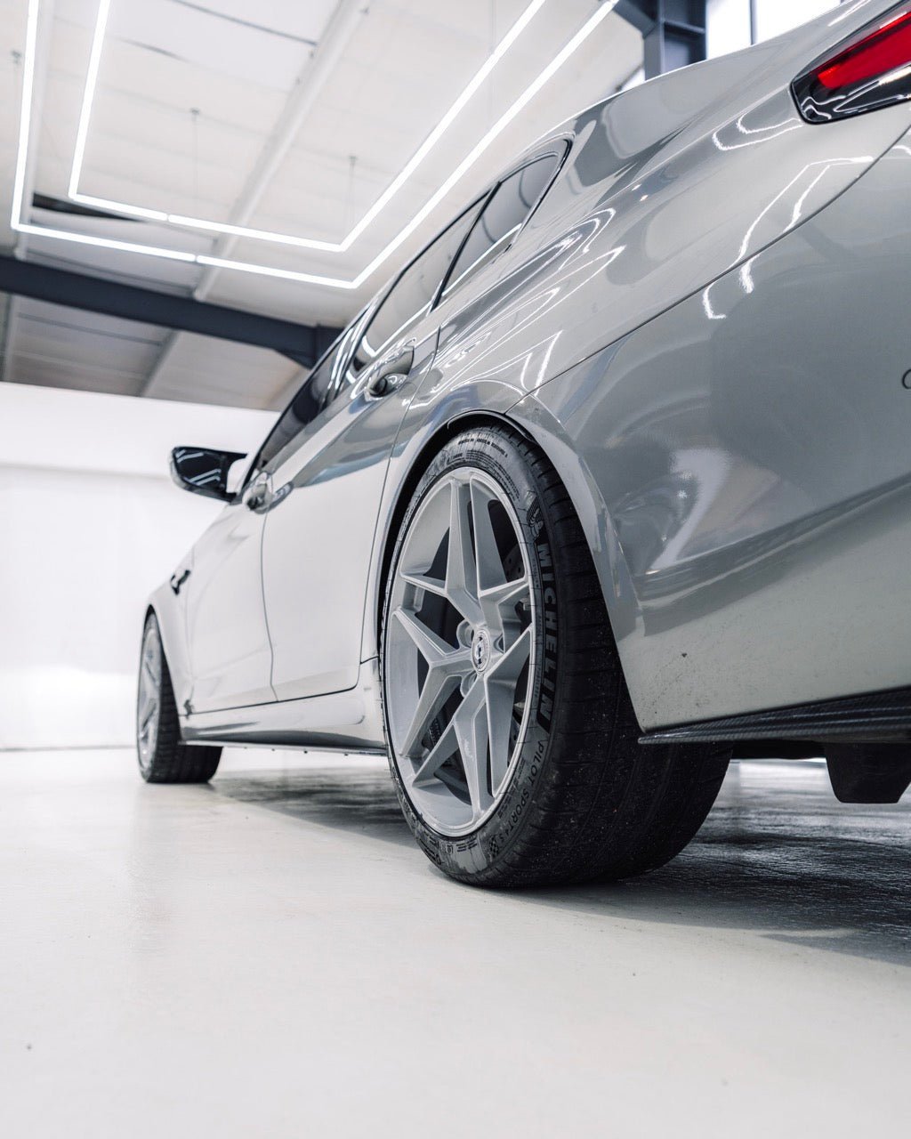 HRE FF11 Flowform Alloy Wheels Set of 4 - AUTOID® - Flow Forged Wheels - HRE Performance Wheels