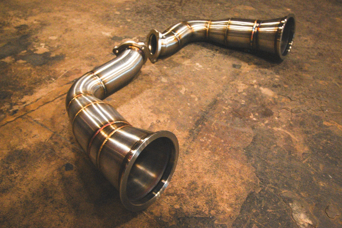 Lamborghini Urus Titanium Valved Sport Exhaust System by Valvetronic