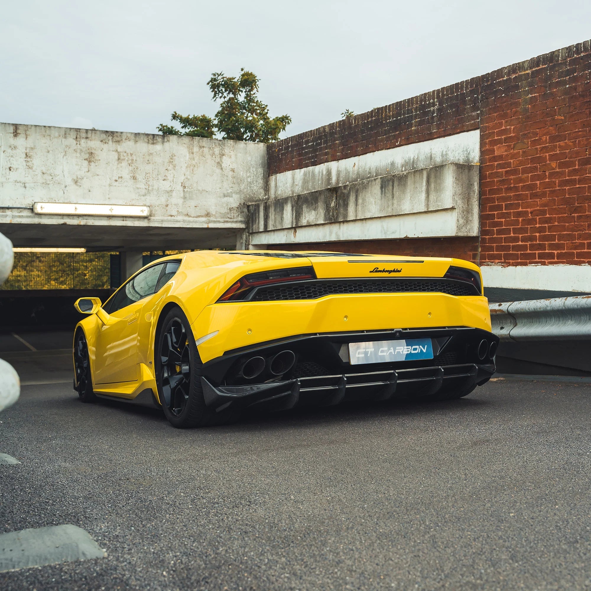 Lamborghini Huracan LP610 Pre - Preg Carbon Fibre Rear Diffuser - AUTOID - Rear Diffusers - CT Design