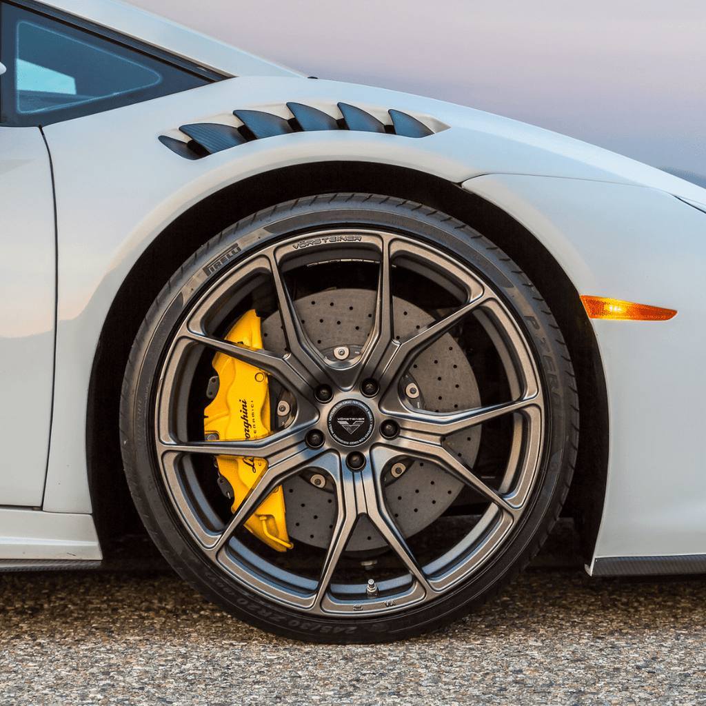 Lamborghini Huracán Novara Edizione Aero Front Fenders with Integrated Vents and Splash Shields by Vorsteiner - AUTOID - Fender Trim - Vorsteiner