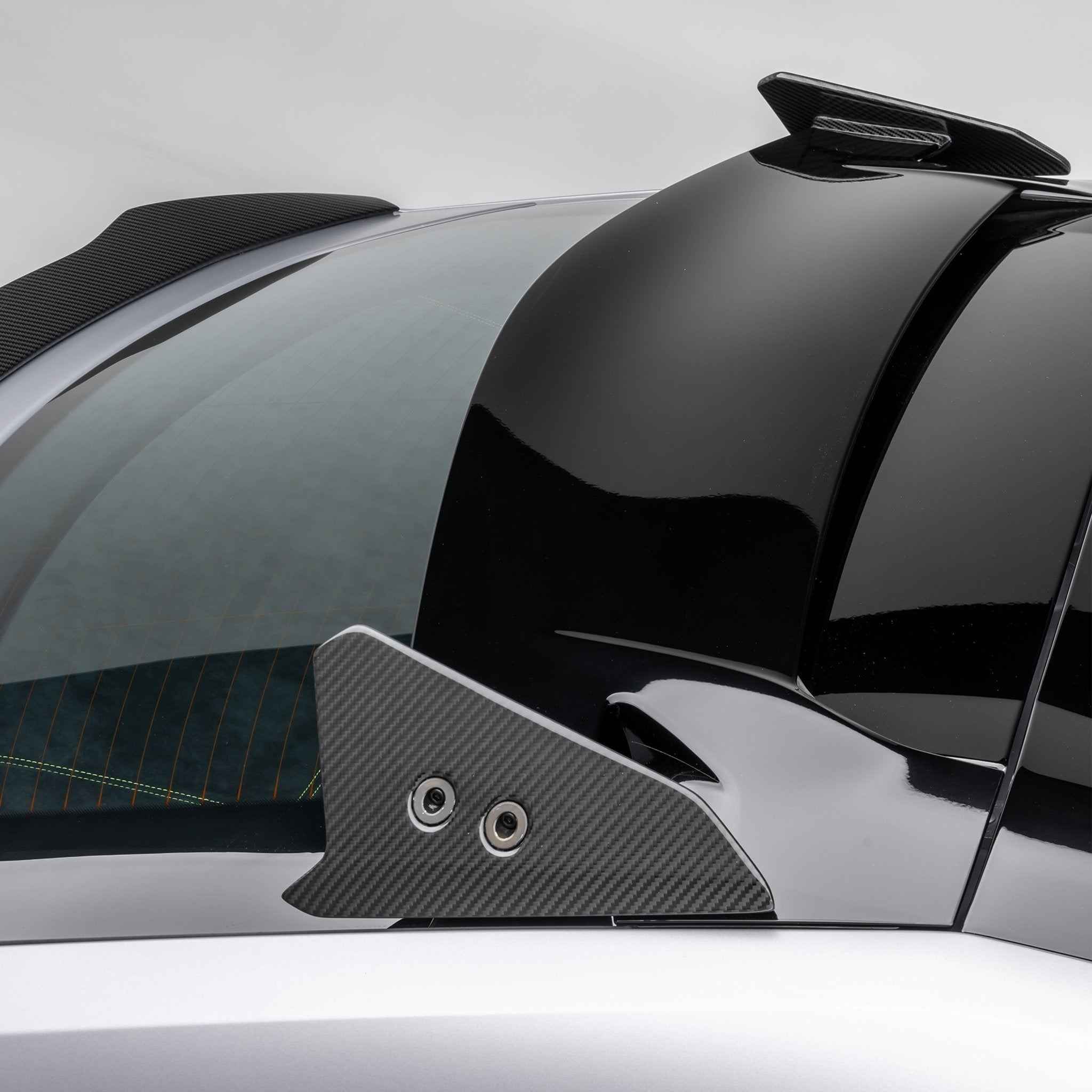 Lamborghini Urus Performante Edizione Aero Roof Spoiler End Caps by Vorsteiner - AUTOID® - Rear Wings - Vorsteiner