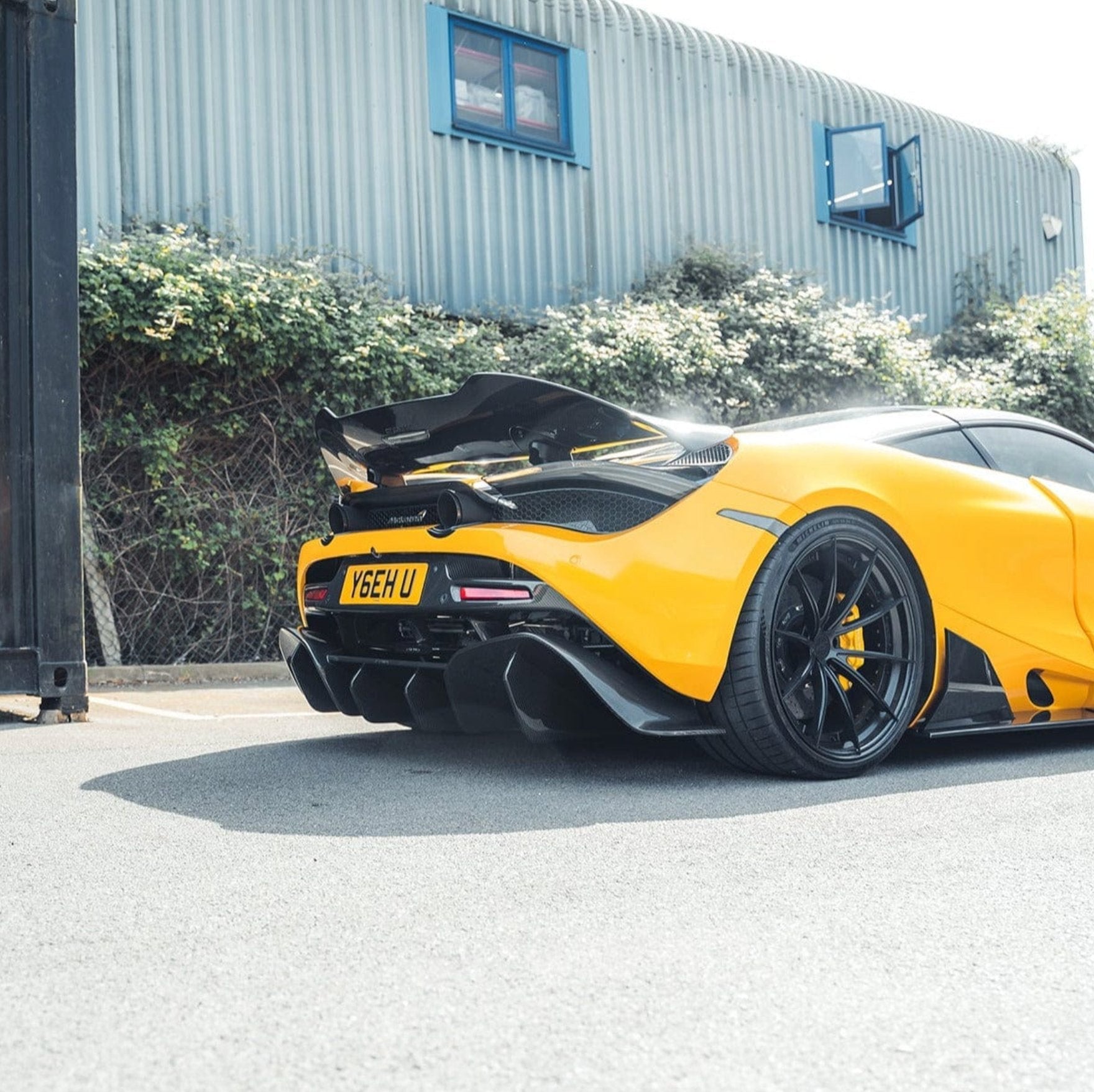 McLaren 720s Carbon Fibre Rear Diffuser - AUTOID® - Front Lips & Splitters - CT Design