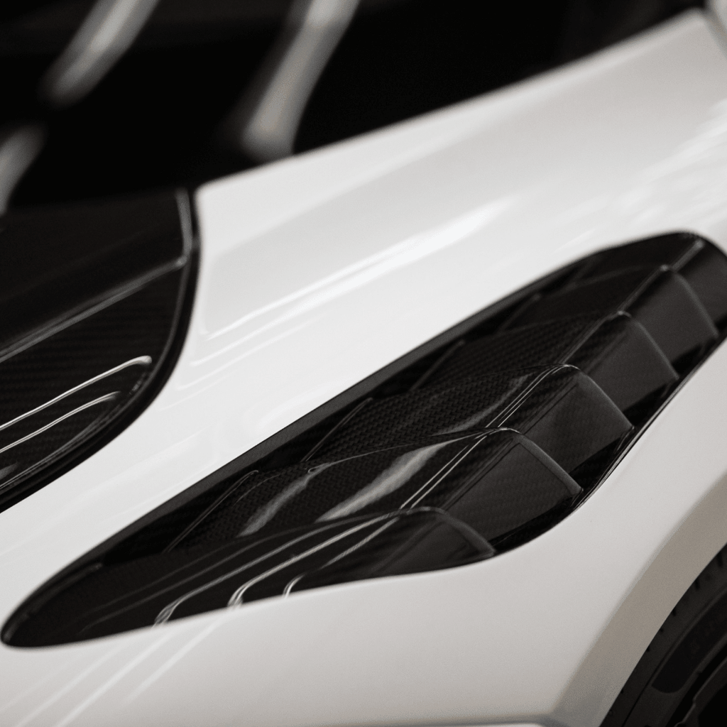 McLaren 720S Spyder Silverstone Edition Aero Front Fenders w/ Integrated Vents by Vorsteiner - AUTOID® - Replacement Fenders - Vorsteiner