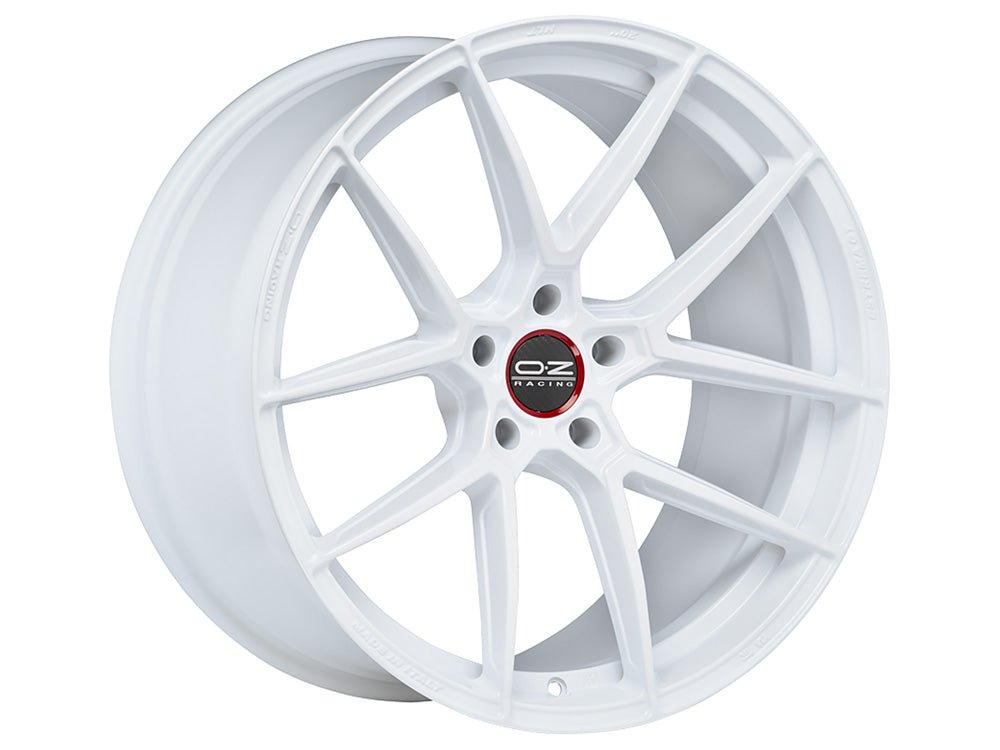 OZ Racing Estrema GT HLT Alloy Wheel - AUTOID® - Flow Forged Wheels - OZ Racing