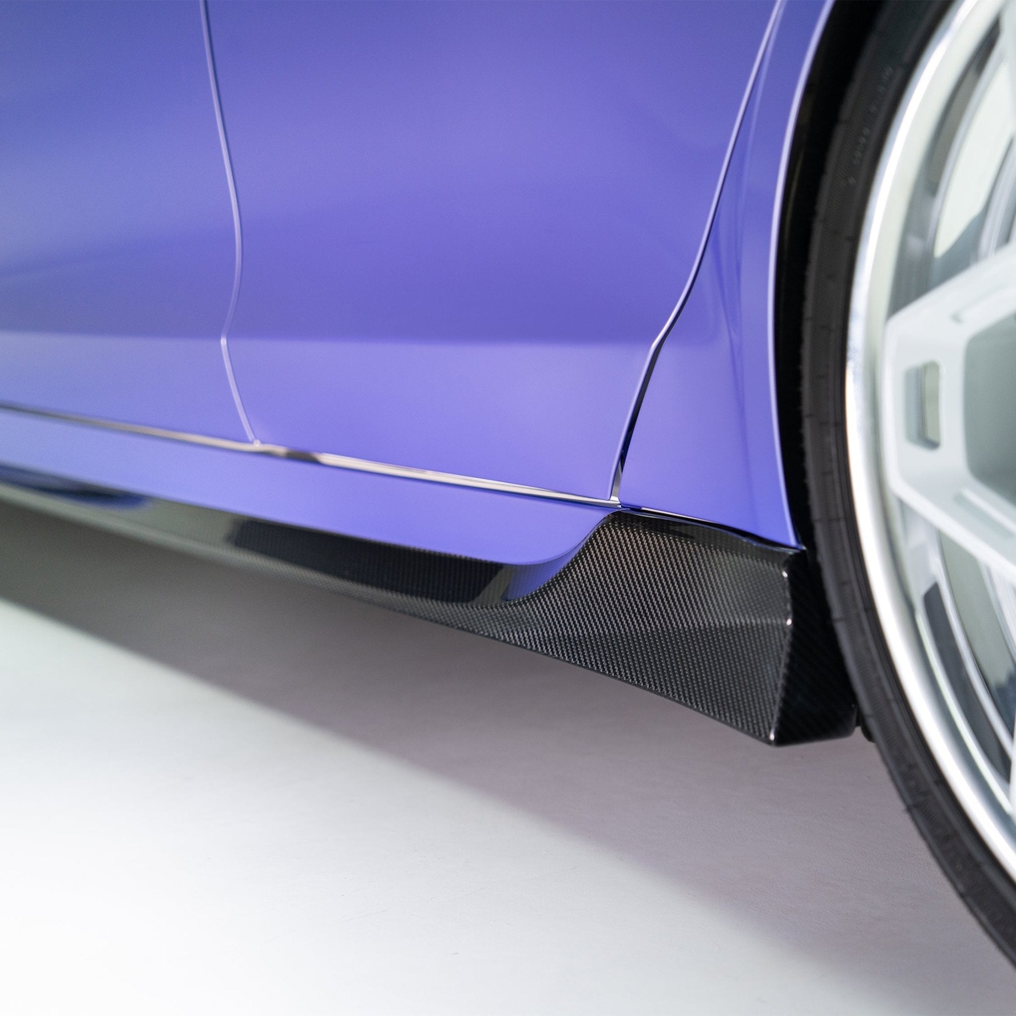 Tesla Model S Plaid VRS Aero Side Skirts Carbon Fiber by Vorsteiner - AUTOID® - Side Skirts & Winglets - Vorsteiner