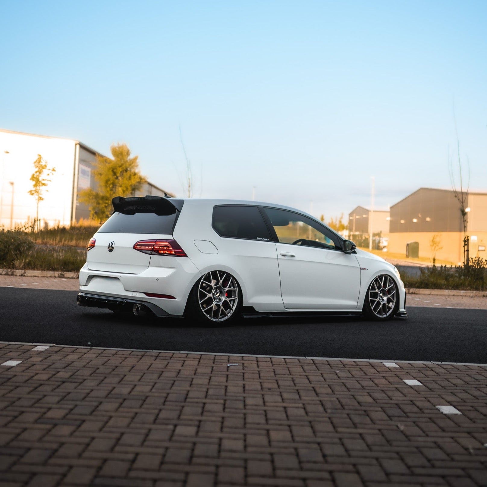 VW Golf GTI MK7.5 Gloss Black Body Kit by ZAERO (2017 - 2020) - AUTOID - Styling Kit - Zaero Design