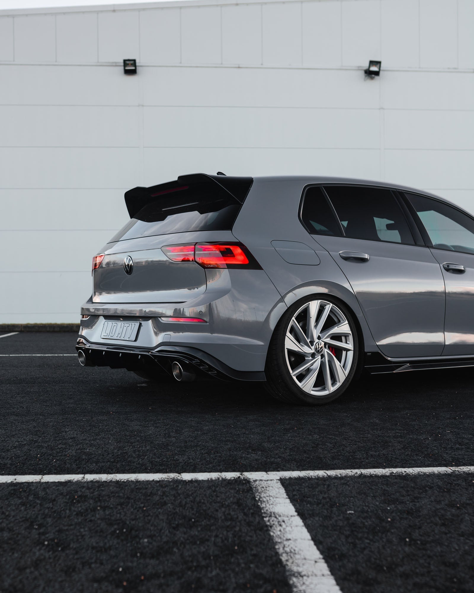 VW Golf GTI Mk8 & Mk8.5 EVO-1 Gloss Black Rear Diffuser by ZAERO (2020+) - AUTOID® - Rear Diffusers - Zaero Design