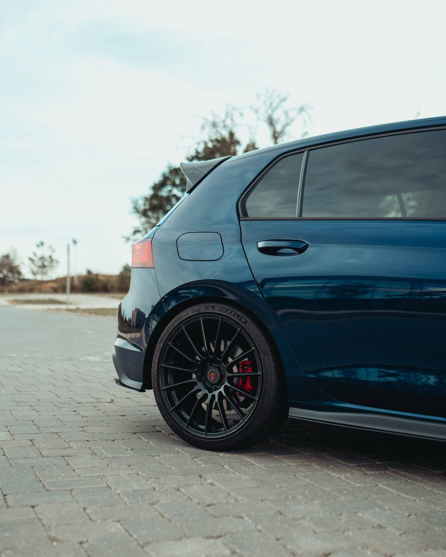 VW Golf GTI Mk8 & Mk8.5 Gloss Black Side Skirts by FORM (2019+) - AUTOID® - Side Skirts & Winglets - FORM Industries