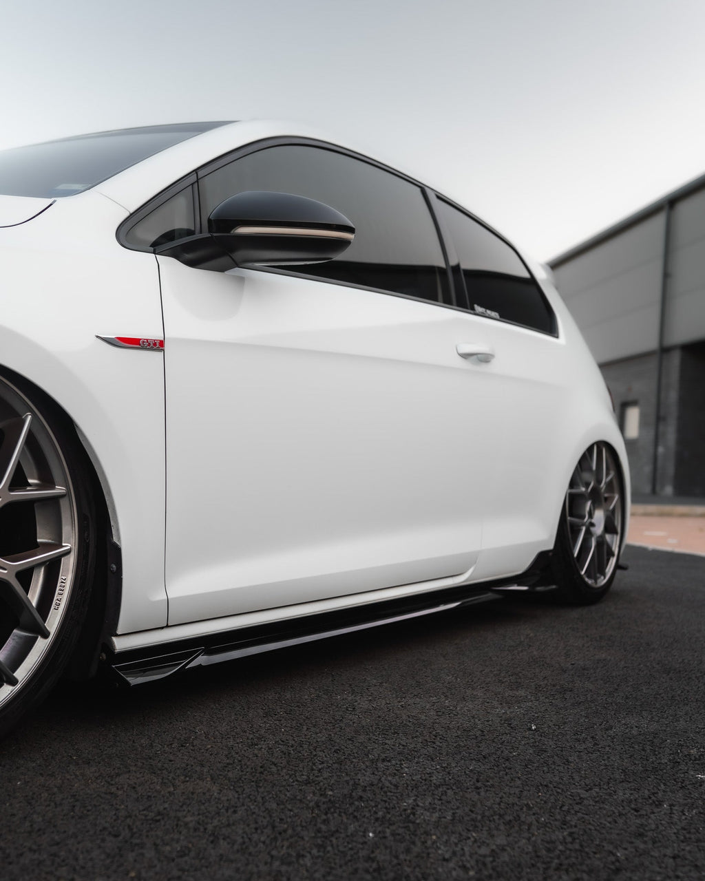 VW Golf R & Golf GTI MK7 / MK7.5 EVO - 1 Gloss Black Side Skirts by ZAERO (2014 - 2020) - AUTOID - Side Skirts & Winglets - Zaero Design