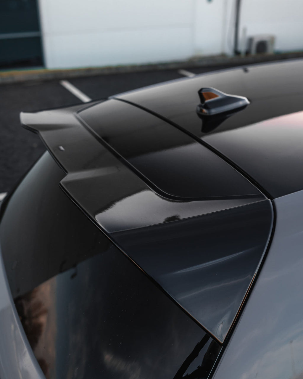 VW Golf R-Line / GTI / R / GTD / GTE Mk8 & Mk8.5 EVO-1 Gloss Black Rear Spoiler by ZAERO (2020+) - AUTOID® - Rear Spoilers - Zaero Design