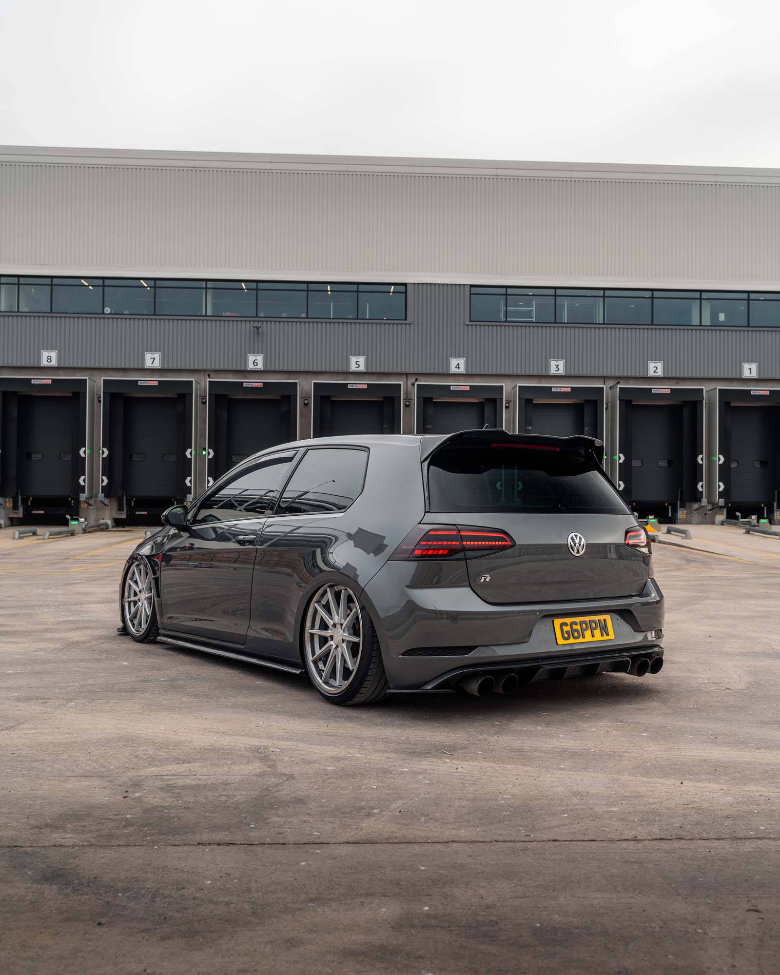 VW Golf R Mk7.5 EVO - 1 Gloss Black Rear Diffuser by ZAERO (2017 - 2020) - AUTOID - Rear Diffusers - Zaero Design